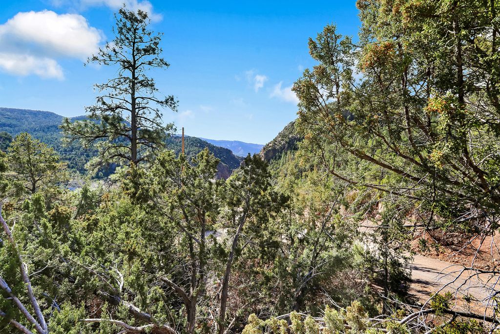 Image 23 of property listing at 87 Redondo Road, Jemez Springs, NM 87025