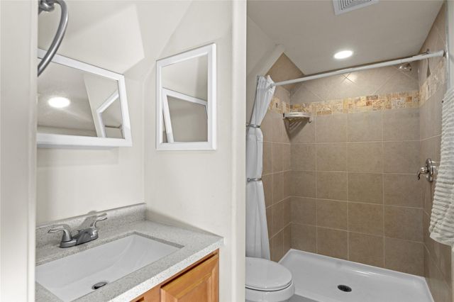 13231 Gulf Beach Drive, Freeport, TX 77541
