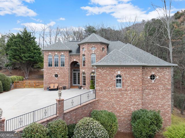777 Oak Pointe Drive, Cleveland, GA 30528