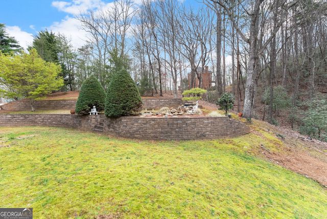 777 Oak Pointe Drive, Cleveland, GA 30528