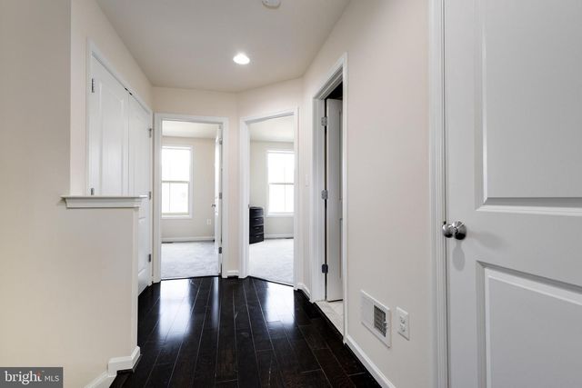 6824 WILLIAM WHITE WAY, Haymarket, VA 20169