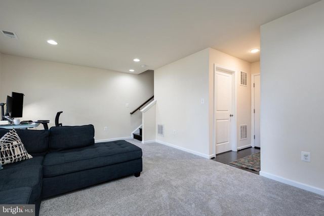 6824 WILLIAM WHITE WAY, Haymarket, VA 20169