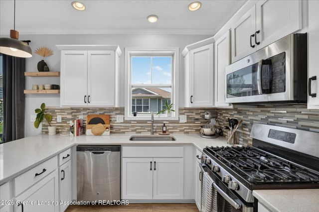 646 Buteo Drive, East Lansing, MI 48823
