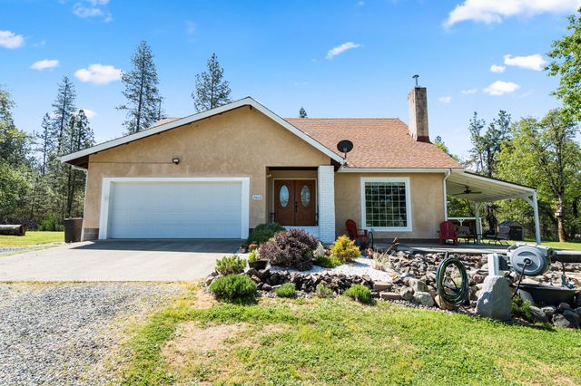 2802 Russell Road, Merlin, OR 97532
