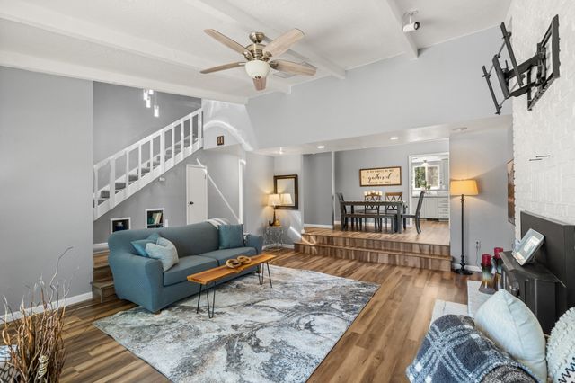 2802 Russell Road, Merlin, OR 97532