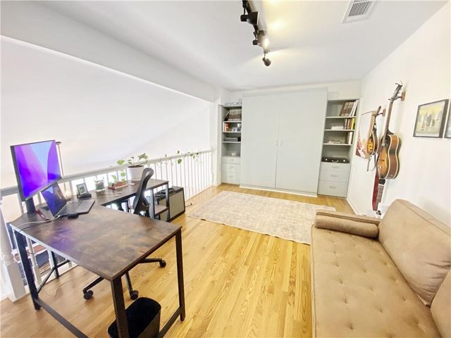 521 Mcgill Park Avenue NE, Atlanta, GA 30312