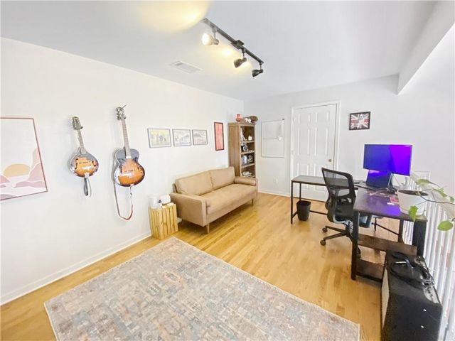 521 Mcgill Park Avenue NE, Atlanta, GA 30312