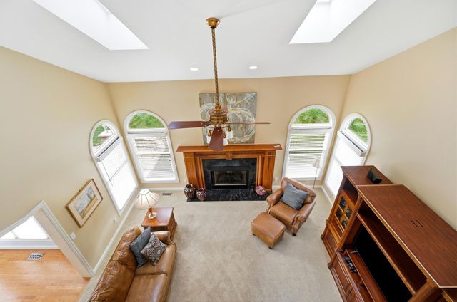 6177 Heritage Lakes Drive, Hilliard, OH 43026