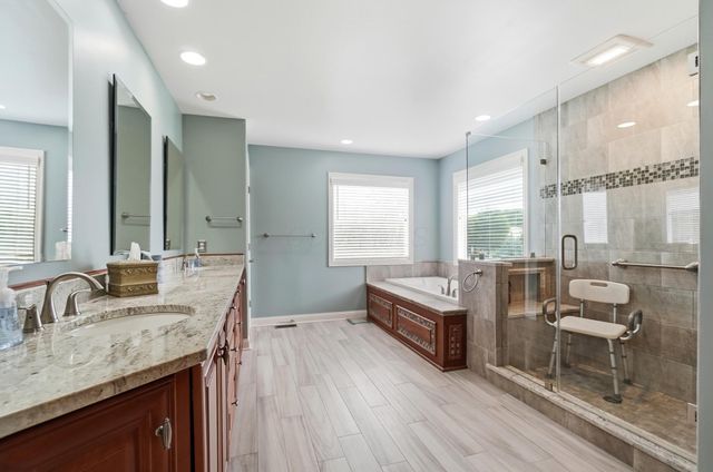 6177 Heritage Lakes Drive, Hilliard, OH 43026