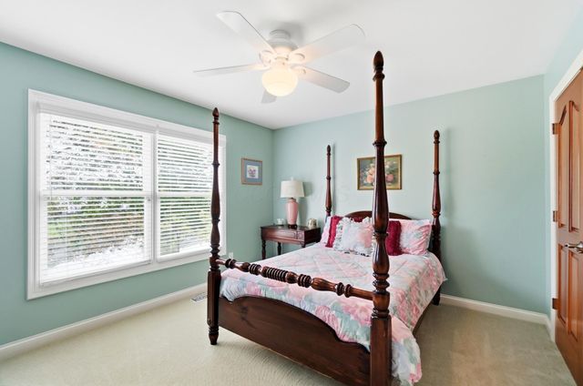6177 Heritage Lakes Drive, Hilliard, OH 43026