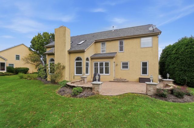 6177 Heritage Lakes Drive, Hilliard, OH 43026