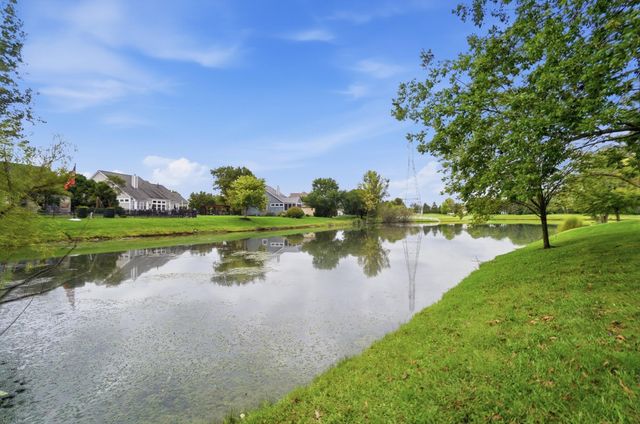 6177 Heritage Lakes Drive, Hilliard, OH 43026