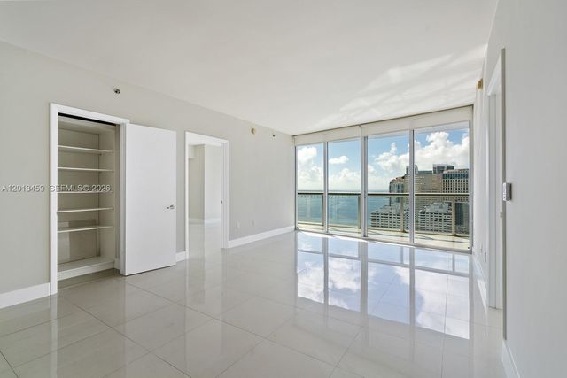 495 Brickell Ave 2703, Miami, FL 33131