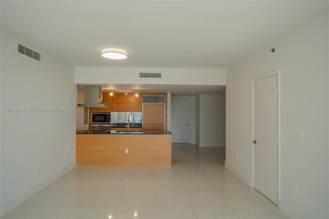 495 Brickell Ave 2703, Miami, FL 33131