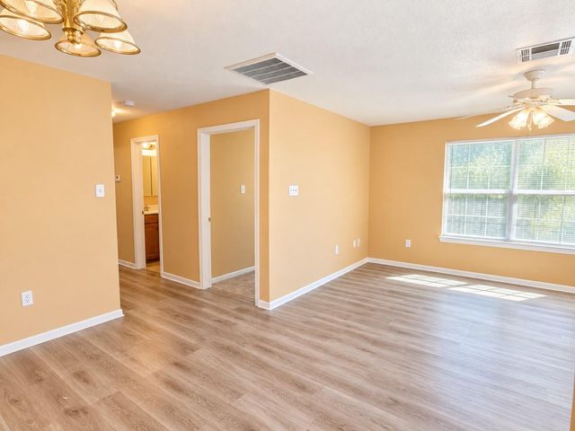 8722 Cherie Grove Circle, Houston, TX 77088