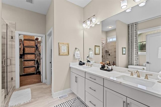 4306 Griffins Gate Lane, Greensboro, NC 27407