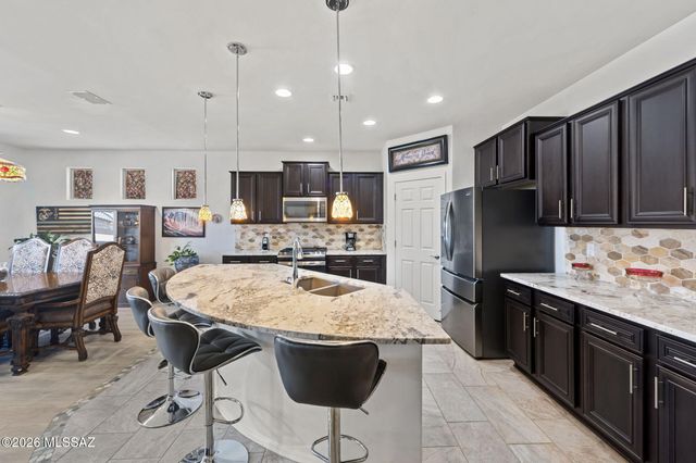 13961 N Bright Angel Trail, Marana, AZ 85658