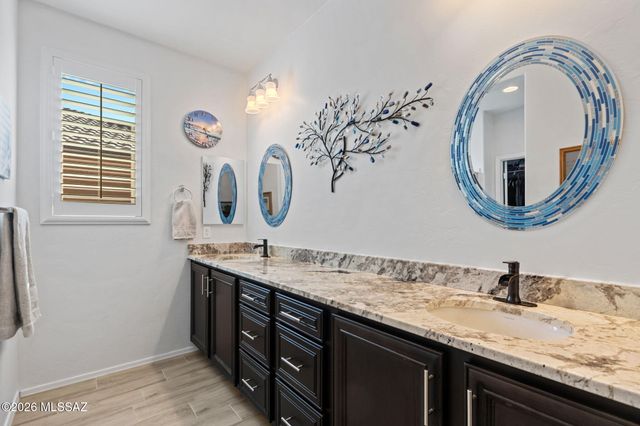 13961 N Bright Angel Trail, Marana, AZ 85658