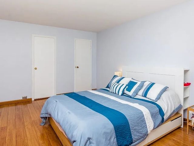 3550 N Lake Shore Drive 301, Chicago, IL 60657