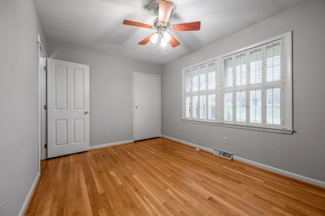 3276 Nantucket Drive, Lexington, KY 40502