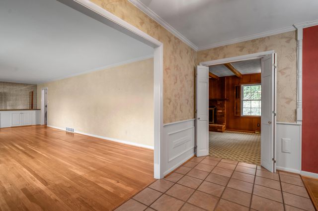 3276 Nantucket Drive, Lexington, KY 40502