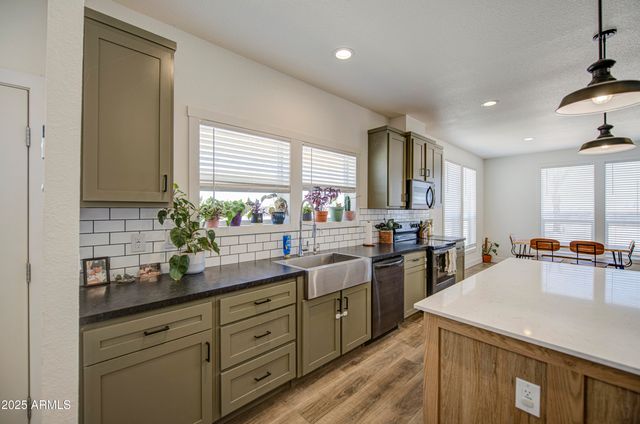 4057 N SOLAR Street, Casa Grande, AZ 85194