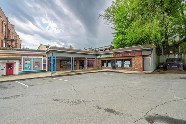 69-71 Elliot Street, Brattleboro, VT 05301