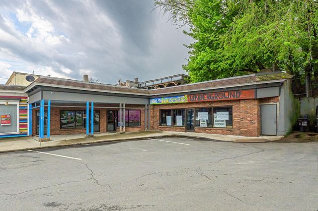 69-71 Elliot Street, Brattleboro, VT 05301