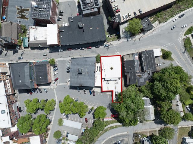 69-71 Elliot Street, Brattleboro, VT 05301