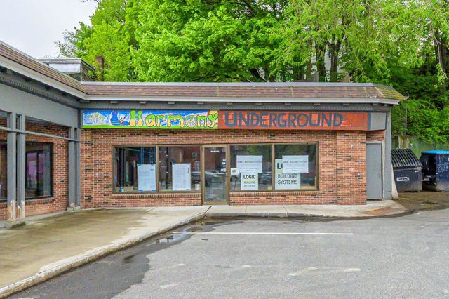 69-71 Elliot Street, Brattleboro, VT 05301