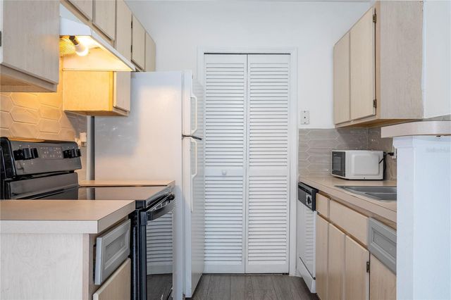 4336 S KIRKMAN ROAD 704, Orlando, FL 32811