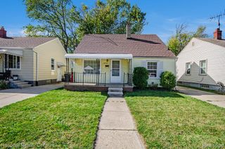 28767 Maple Street, Roseville, MI 48066