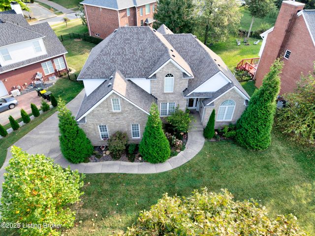 4237 Pleasant Glen Dr, Louisville, KY 40299
