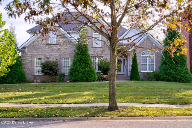 4237 Pleasant Glen Dr, Louisville, KY 40299