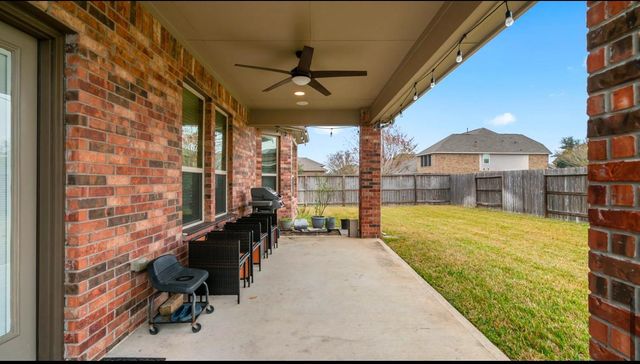 2003 Pleasant Springs Lane, Pearland, TX 77089