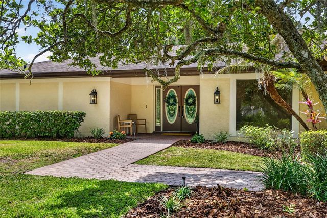 817 BANNOCKBURN AVENUE, Temple Terrace, FL 33617