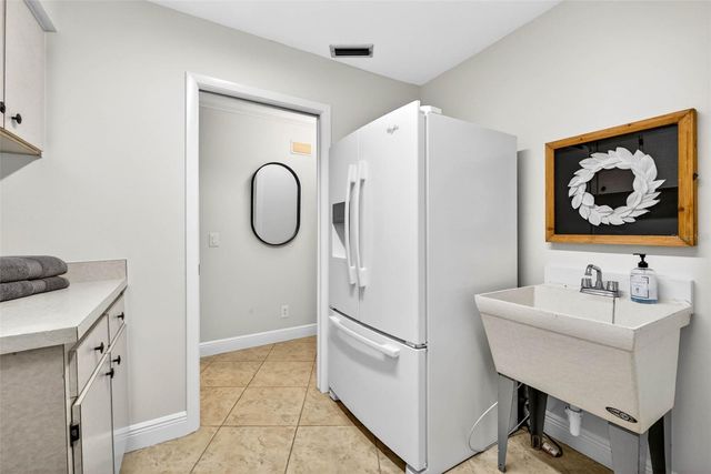 817 BANNOCKBURN AVENUE, Temple Terrace, FL 33617