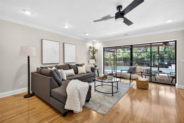 817 BANNOCKBURN AVENUE, Temple Terrace, FL 33617