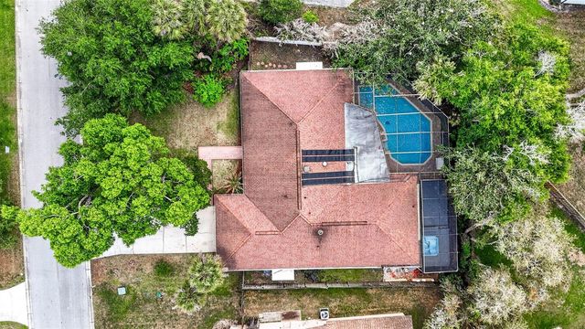 817 BANNOCKBURN AVENUE, Temple Terrace, FL 33617