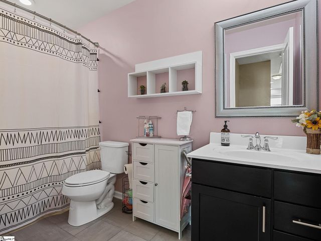 420 Fieldsview Lane, Simpsonville, SC 29681