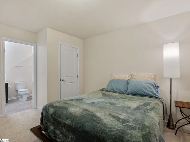 420 Fieldsview Lane, Simpsonville, SC 29681