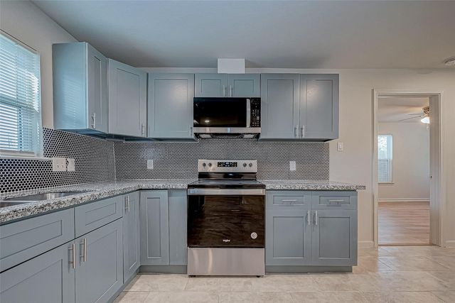 3618 Noah Street, Houston, TX 77021