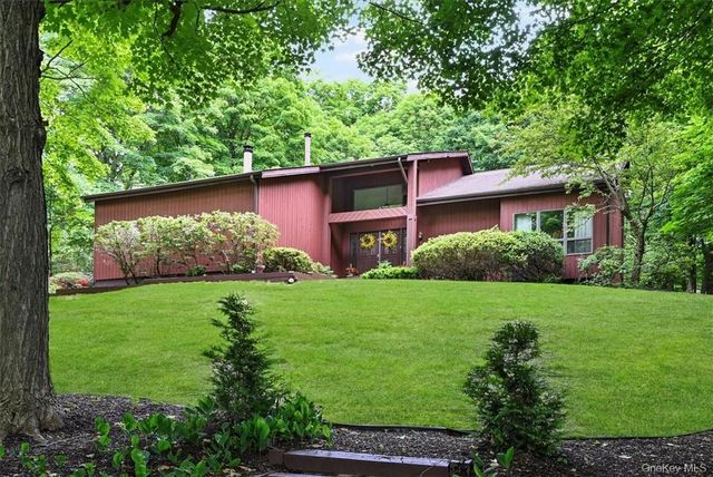 1 Tenny Lane, Cornwall, NY 12518