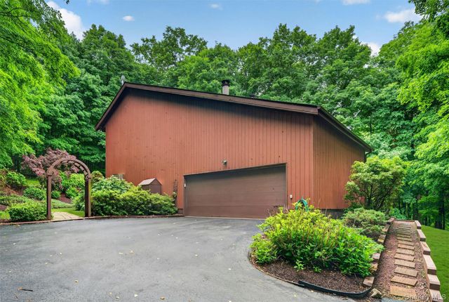 1 Tenny Lane, Cornwall, NY 12518