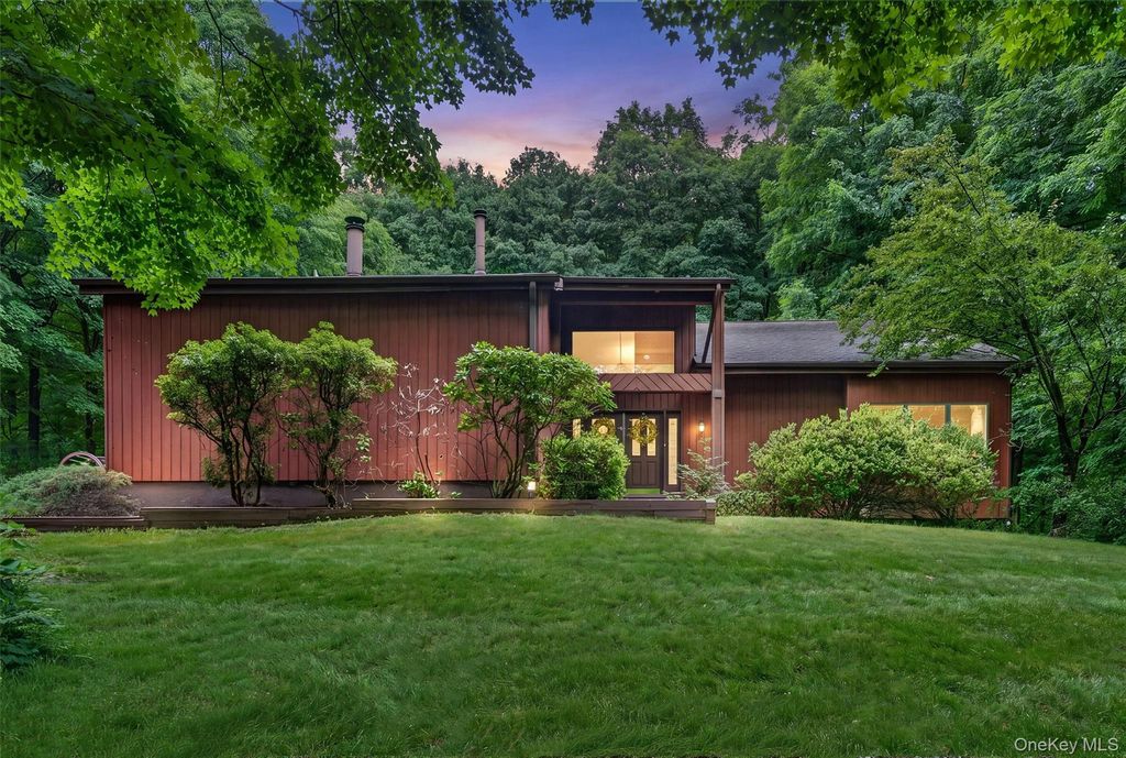 1 Tenny Lane, Cornwall, NY 12518