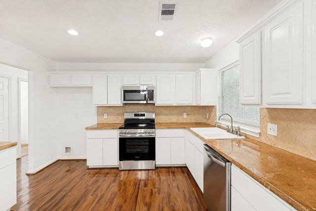 16428 Ryan Guinn Way, Conroe, TX 77303
