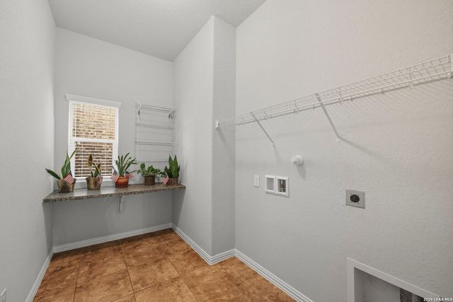 1903 Roaring Fork, San Antonio, TX 78260