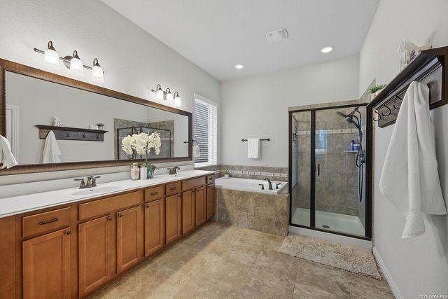 1903 Roaring Fork, San Antonio, TX 78260