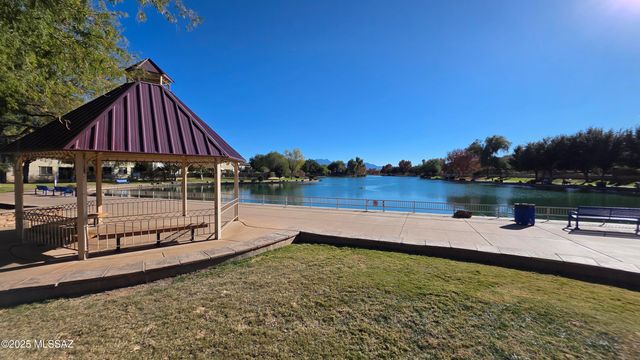 737 W Calle El Teclado, Sahuarita, AZ 85629