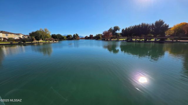 737 W Calle El Teclado, Sahuarita, AZ 85629